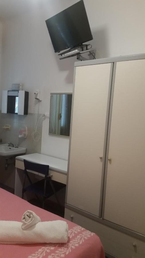 Hotel Manolita Rimini Dış mekan fotoğraf
