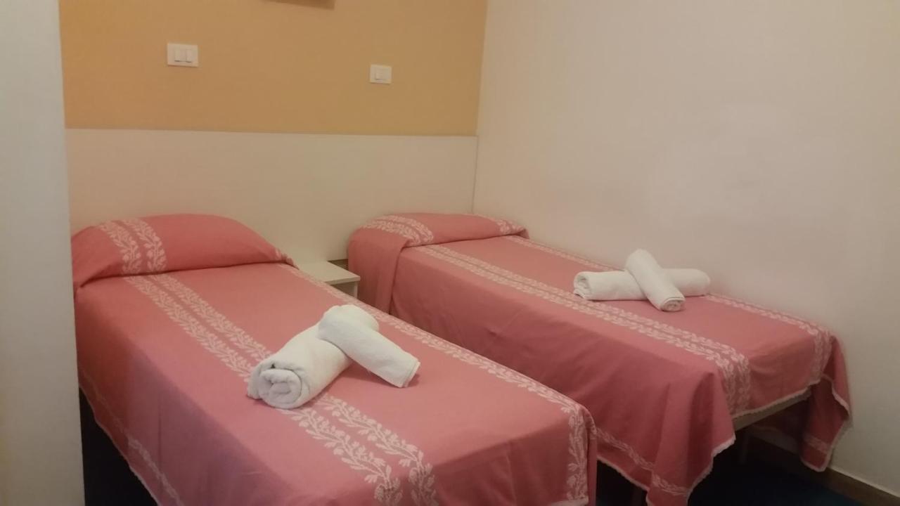 Hotel Manolita Rimini Dış mekan fotoğraf